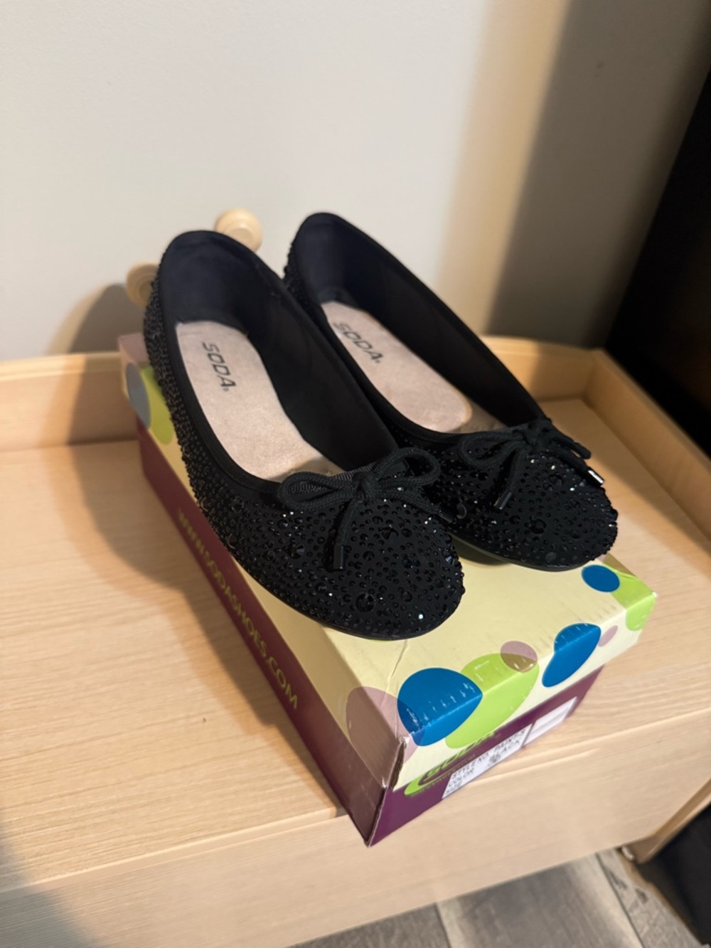 Soda Black Sequin Bow Ballet Flats